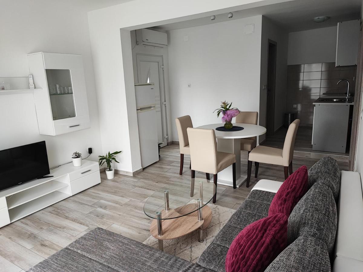 Appartement G&S à Tribalj Extérieur photo